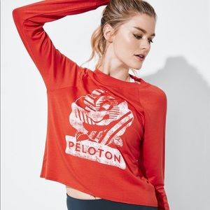 ⭐️ red Jodie PELOTON long sleeve ⭐️